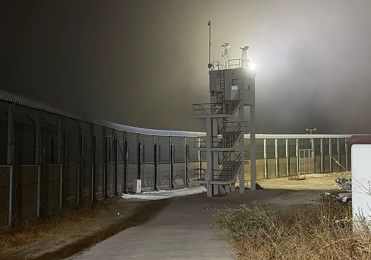 Moroccan Security Forces Thwart Hundreds Attempting to Illegally Enter Ceuta