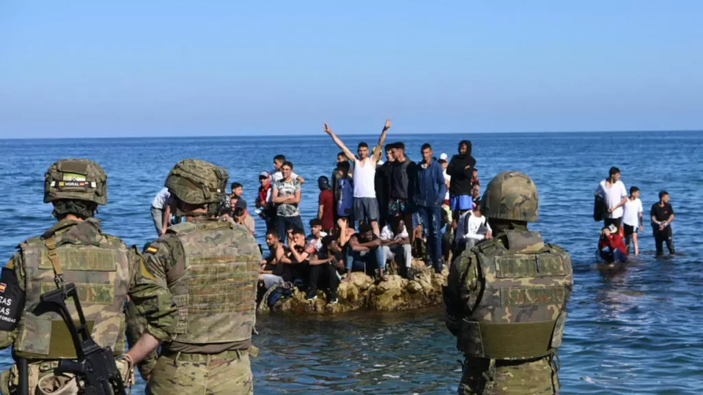 Spain Returns 21 Migrants to Morocco After Stone-Throwing Incident